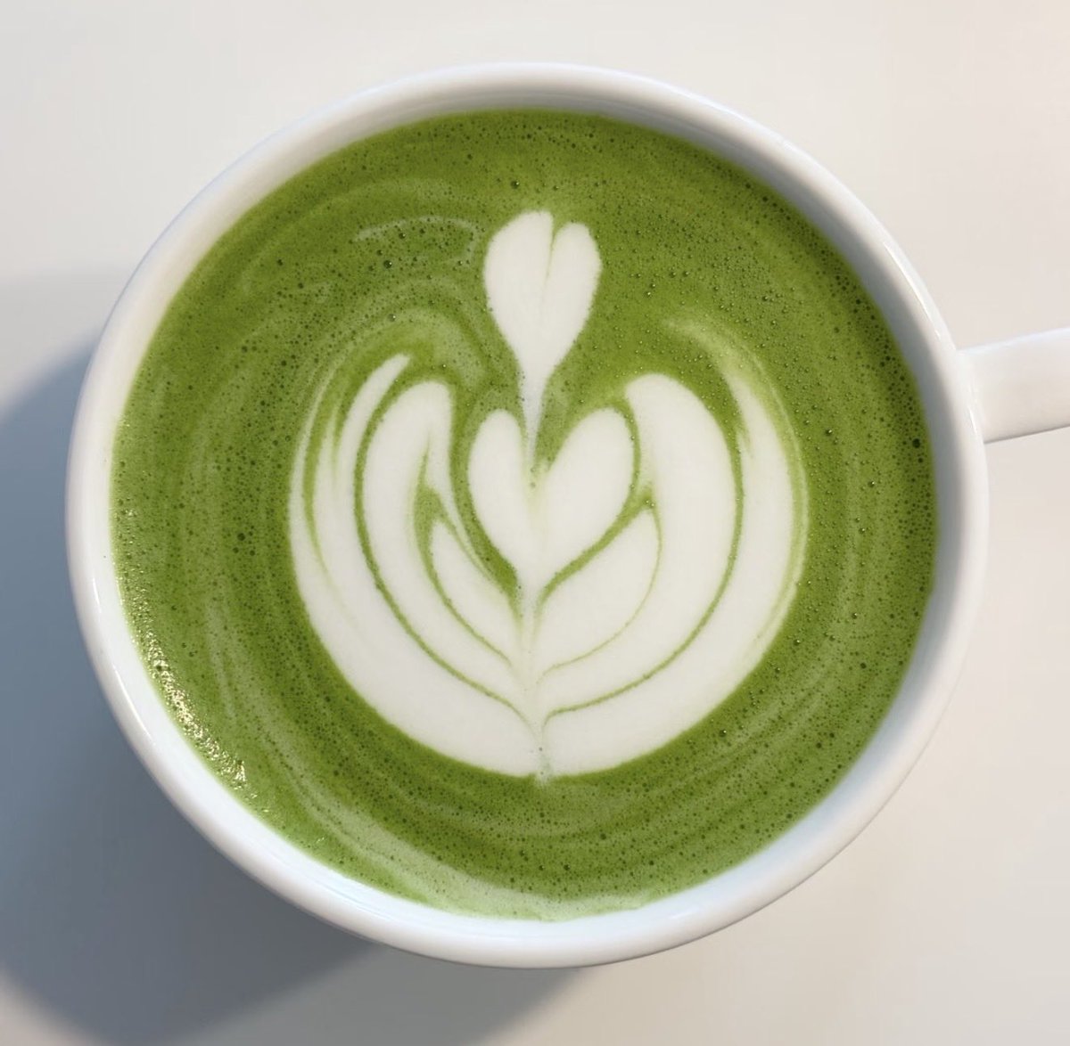 coffee_32186226's tweet image. Trying new coffees again today ☕️
Oat milk latte ✔️
Coconut espresso ✔️
Matcha latte ✔️
The coconut one totally stole my heart.

#CoffeeTime #CoffeeLovers