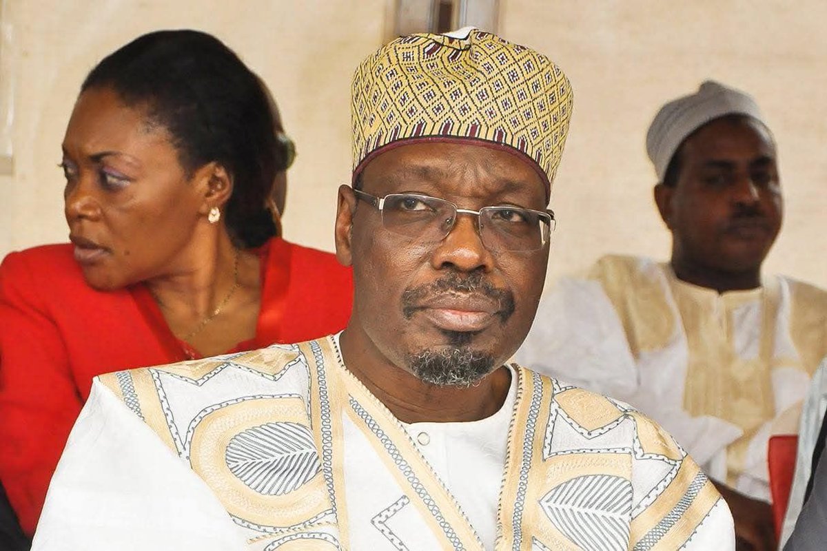 MimiMefoInfo's tweet photo. #Urgent

Issa Tchiroma Bakary fires back strongly at Atanga Nji, who threatened to have him arrested.

> “To the Minister of Territorial Administration, to the security forces, and to my fellow compatriots,

Mr. Minister,
Your public threats of arrest against me if I announce, on the evening of October 12, the truth from the polls are unacceptable.

Let’s be clear: the voice of the people and the transparency of the electoral process are constitutional principles.
Article 113 of the Electoral Code and the basic rules of democracy allow the publication and circulation of results from the vote count.
To threaten a candidate for informing the people is to threaten the very sovereignty of the nation.

If you are convinced of the legality of your threats, then come and assume them publicly.
▪️The Government must not hide behind anonymous intimidations or orders given in the shadows.
▪️The country deserves clarity: if you intend to have me arrested, Mr. Minister, do it yourself and take responsibility for your actions before the Nation.

To the men and women in uniform — police officers, gendarmes, soldiers, and civil servants — I speak to you as brothers and sisters.
▪️You took an oath to protect the Cameroonian people, its institutions, and its dignity.
▪️Your weapons, your uniforms, and your positions give you a sacred responsibility.
▪️If an order is given to you to suppress the free expression of the people, to intimidate voters, to steal votes, or to repress peaceful citizens — refuse it.
Protect first the people you serve.
▪️To obey an illegal order or one that goes against the general interest is not obedience — it is a betrayal of the Nation.
▪️If you receive such instructions, seek clarification from your superiors and remember that your honor and your future are tied to the protection of the people.

To my fellow Cameroonians, I reaffirm this:
Do not be afraid.
▪️Stay calm and determined.
▪️Go out and vote. Exercise your rights. Protect your votes. Help ensure that every ballot is respected.
We have established teams of poll watchers, a legal task force, and a transmission network to collect and publish the official results.
▪️If any irregularity is observed, we will act immediately — legally and peacefully.
▪️Our approach will remain republican: to inform, to contest legally, and to mobilize national and international opinion if necessary.

To those who are using the State apparatus to intimidate others:
Know that you underestimate the determination of the people. The Nation is watching.
History will record your responsibilities. Your arrogance today will not go without political or moral consequences.

Finally, Mr. Minister, I make this last public appeal to you: stop these intimidations.
Act with historical responsibility. Show Cameroon and the world that our institutions respect the law.
If you believe that arresting a candidate is the solution, do it with the dignity of a statesman — but know that the response of the people and the power of legality will be stronger than your threats.

I will not yield to fear or provocation.
We will defend the people’s voice by all legal and peaceful means. Stay calm; stay mobilized; let us together protect democracy.

Long live Cameroon!
Issa Tchiroma Bakary
Candidate of the People — October 12, 2025