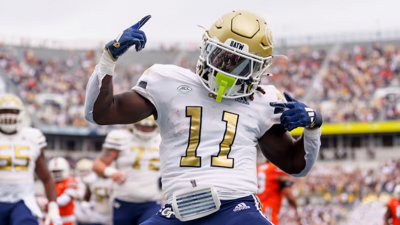 Jordan_woods27's tweet image. WOW!!! #AGTG After a great conversation with @Coach_KPope I am blessed to receive an offer from Georgia Tech!! @GeorgiaTechFB @PellCityFTBL @nickbgentry @CoachDrewParker @CoachJRoss_ @CoachL__ @DownSouthFb1 @HallTechSports1 @AL6AFootball @DexPreps @Rivals