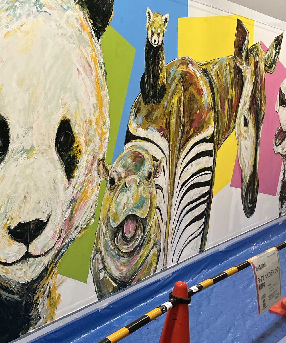 おはよございます！

本日はお昼ごろくらいから制作スタートします！！

明日10/13の10時から午前中に完成予定です^^