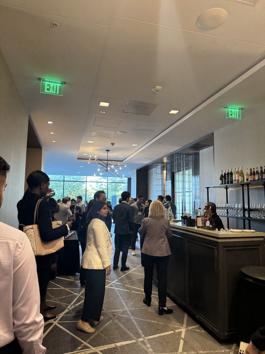 DrDevikaA's tweet image. Beautiful reception with a warm, elegant ambience and the Bellaire High School Band setting the perfect tone 🎶✨ an inspiring lead-in to the keynote presentation by Dr. Erwin!

#TCACC25 

@KTamirisaMD @docbhardwaj @dr_chebrolu @txchapteracc 

@RajendraPShahMD @AndreeFrans…