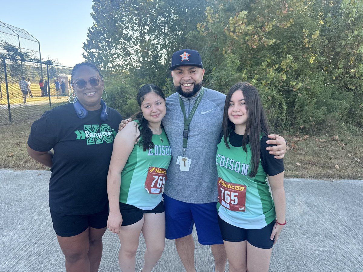 Edison Middle School tweet media