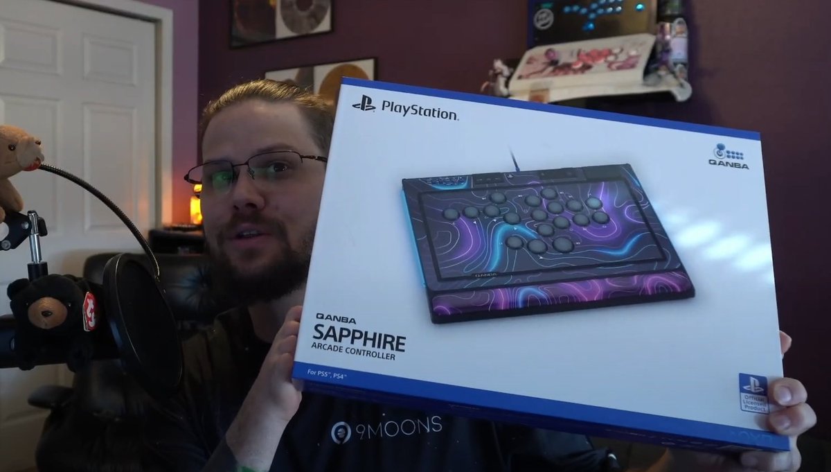9Moons (@9moonsgaming) on Twitter photo 9Moons is trying our hand at product reviews with this unboxing and breakdown of the leverless Qanba Sapphire controller by <a href="/DontFgc/">9Moons | DontCareBear</a> !
If you enjoy this type of content and would like to see more, give the video a like, sub and let us know in the comments!
Video Link⬇️ 9Moons is trying our hand at product reviews with this unboxing and breakdown of the leverless Qanba Sapphire controller by <a href="/DontFgc/">9Moons | DontCareBear</a> !
If you enjoy this type of content and would like to see more, give the video a like, sub and let us know in the comments!
Video Link⬇️