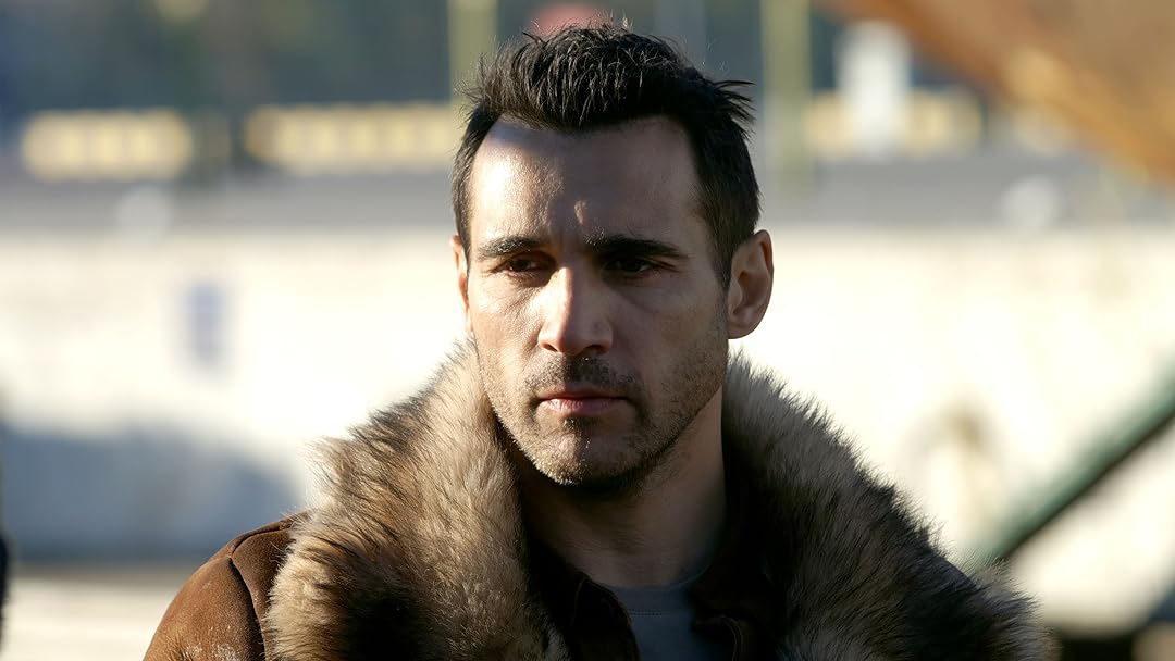 ClanMacleod1592's tweet photo. He gazes upon this...this thing and he doesn't back down because that's what he does.

" I once knew a Conner, and he was my brother. I don't know a John Conner but I am Duncan Macleod of the Clan Macleod!" He looks upon him with a keen eye.

" If this John Conner-- https://t.co/hU92iOKIQ1