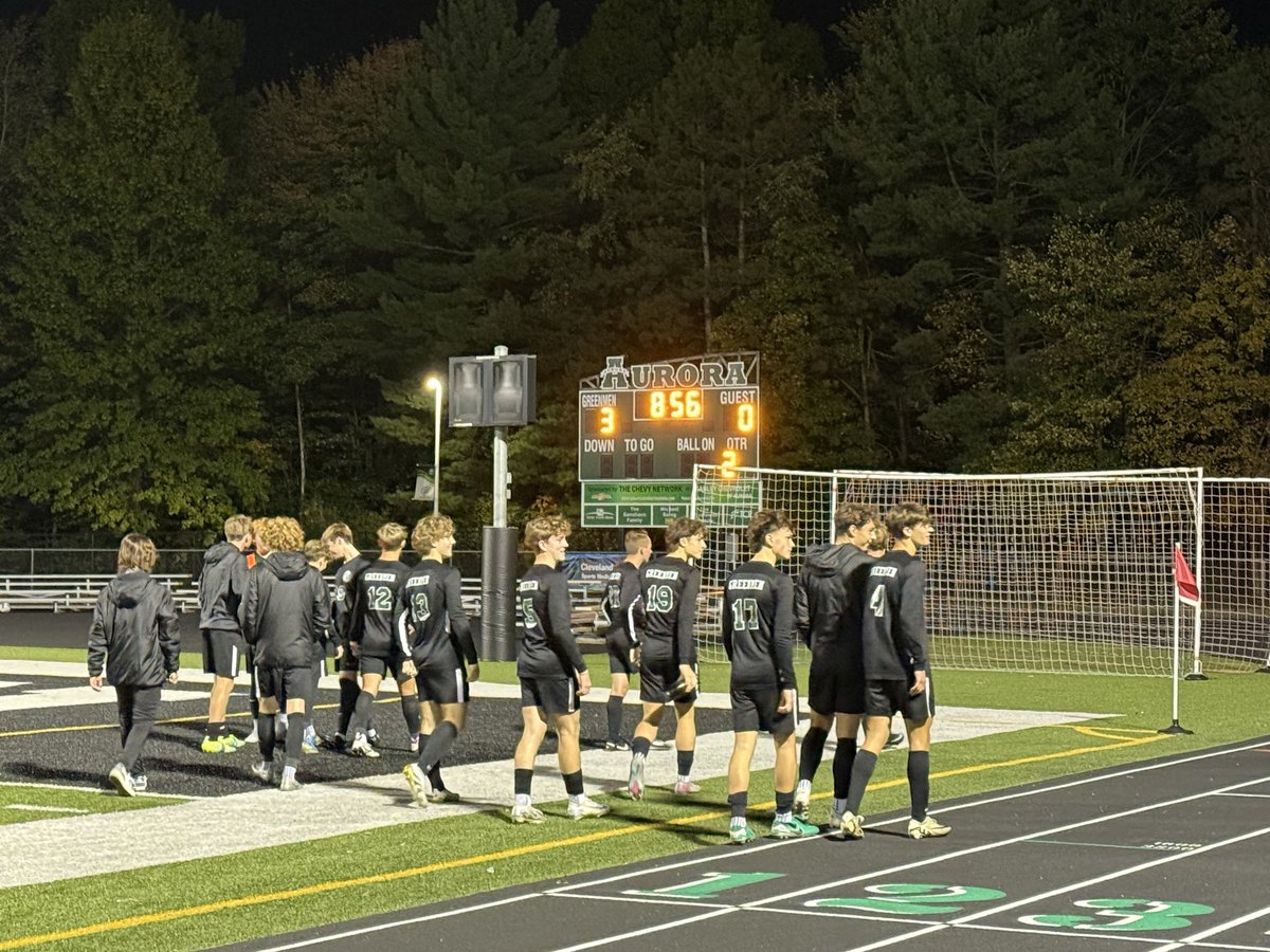 Halftime at The Vet with <a href="/SoccerAurora/">Aurora Greenmen Boys Soccer</a> leading 3-0 against West G #UnitedGreenmen <a href="/ACSD_MH/">Mike Hayes</a> <a href="/DrPMilcetich/">Paul Milcetich</a> <a href="/torresv4msu/">Victor Torres</a> <a href="/ahsallsports/">Aurora OH All Sports Boosters</a> <a href="/auroraathletics/">Aurora Athletics</a> <a href="/AHS_SeanBaker/">AHS_SeanBaker</a> @aurorabands