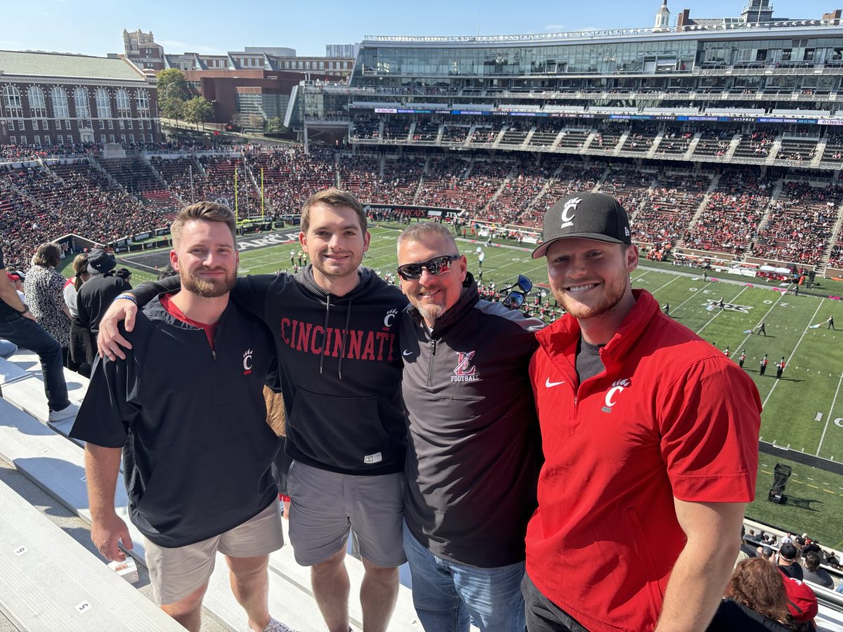 Great to see these Warriors!! Austin, Zach, and Eli were great student athletes and now very successful adults. So proud of the men they’ve become. Love them all!