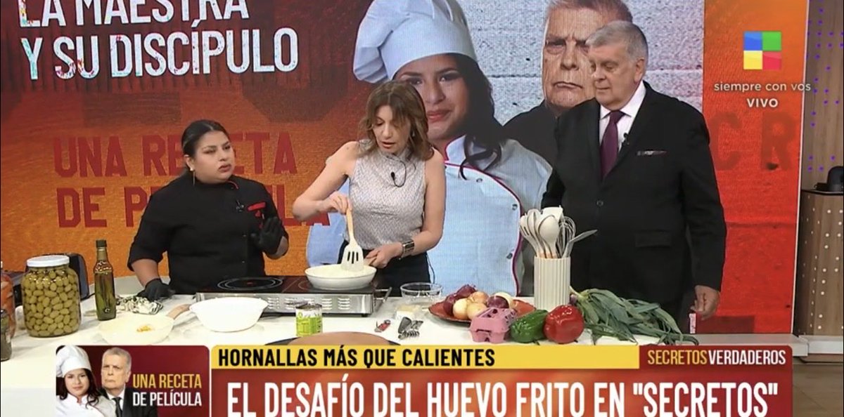No creí tener vida para ver a mi amiga <a href="/nildasarli/">nilda sarli</a> cocinar en televisión 🤪
Lo que pudo <a href="/LuisVenturaSoy/">Luis Antonio Ventura</a> <a href="/alicia_pedrelli/">alicia pedrelli</a> #SecretosVerdaderos