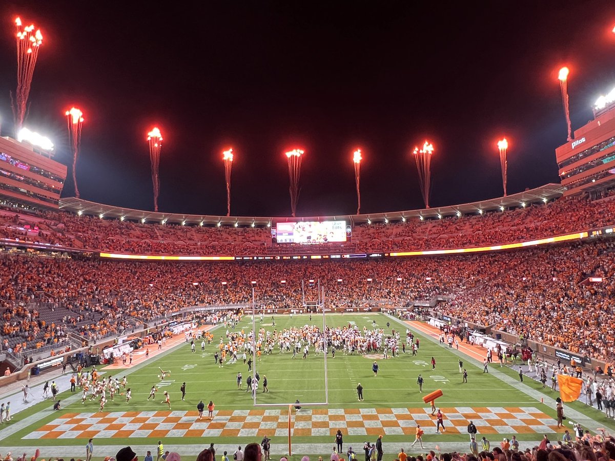 mitzi4vols's tweet photo. ✨💫🆃 🅅🄾🄻🅂 🅆🄸🄽! 🆃💫✨ 
#GBO 🆃🍊 #VamosVols🍊🆃 #BeatAR #KillTheHogs https://t.co/sF3ATYHu1c