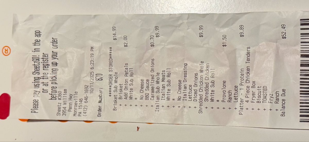 malloy300's tweet photo. Major failures @sheetz tonight in Monroeville,Pa. Ordered a brisket sandwich and this is what I got. Onion pedals were supposed to be ON the sandwich. I paid $15 for this!? No meat. I mean WTF 🤬 Please do better next time. Shake my head! https://t.co/fhbsSdnUmb