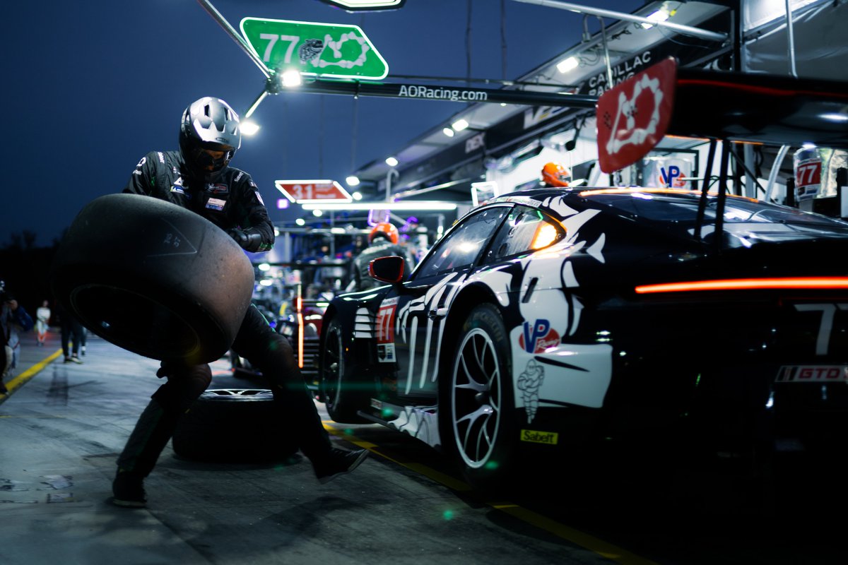 Rexy got his BBL, and he's back on track, now with <a href="/laurinheinrich_/">Laurin Heinrich</a> at the wheel!