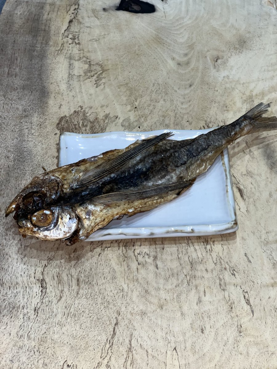 ramen_kyodai's tweet image. 10/12（日）お品書き

【週替わり 兄弟の出汁】
焼き飛魚干し（焼アゴ）
本日最終日となっております🙇🏽‍♂️🙇🏼

※兄弟の出汁は毎週月曜日更新となります
本日もよろしくお願いします👬