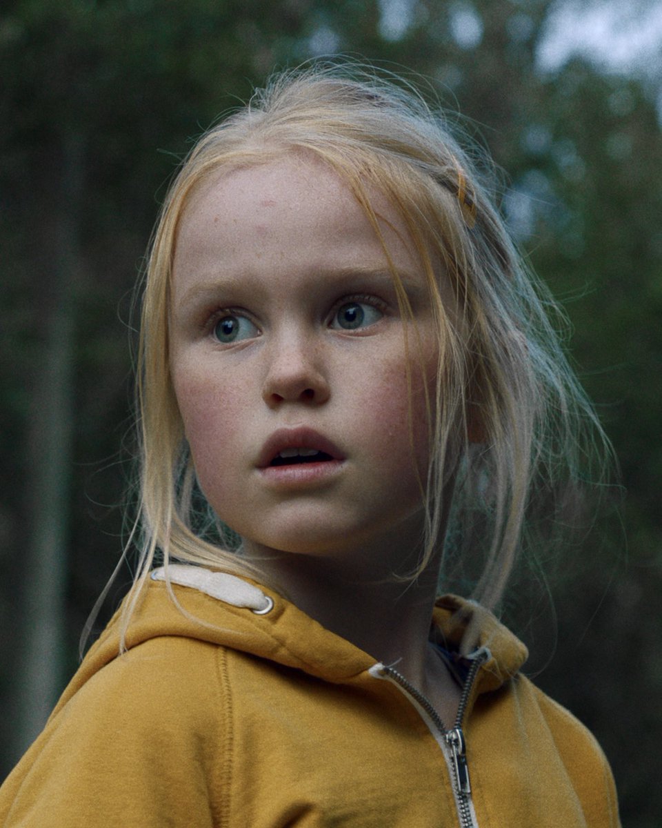 SphereFilmsCA's tweet image. In honour of International Day of the Girl, we’re spotlighting our littlest leading ladies; the stars of tomorrow, shining bright today.

AFTERSUN, dir. Charlotte Wells
THE BRAID, dir. Laetitia Colombani
THE INNOCENTS, dir. Eskil Vogt
WE LIVE IN TIME, dir. John Crowley