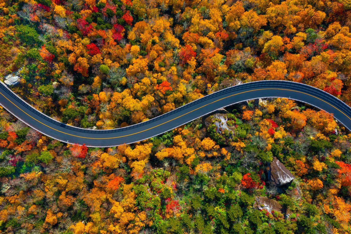 GeneralColor's tweet image. COLORFUL PLACES AROUND THE WORLD — The Berkshires, MA &amp;amp; CT — Only a two-hour drive from Boston in western Massachusetts and northwestern Connecticut, The Berkshires is one of the best places to find fall foliage in the U.S.