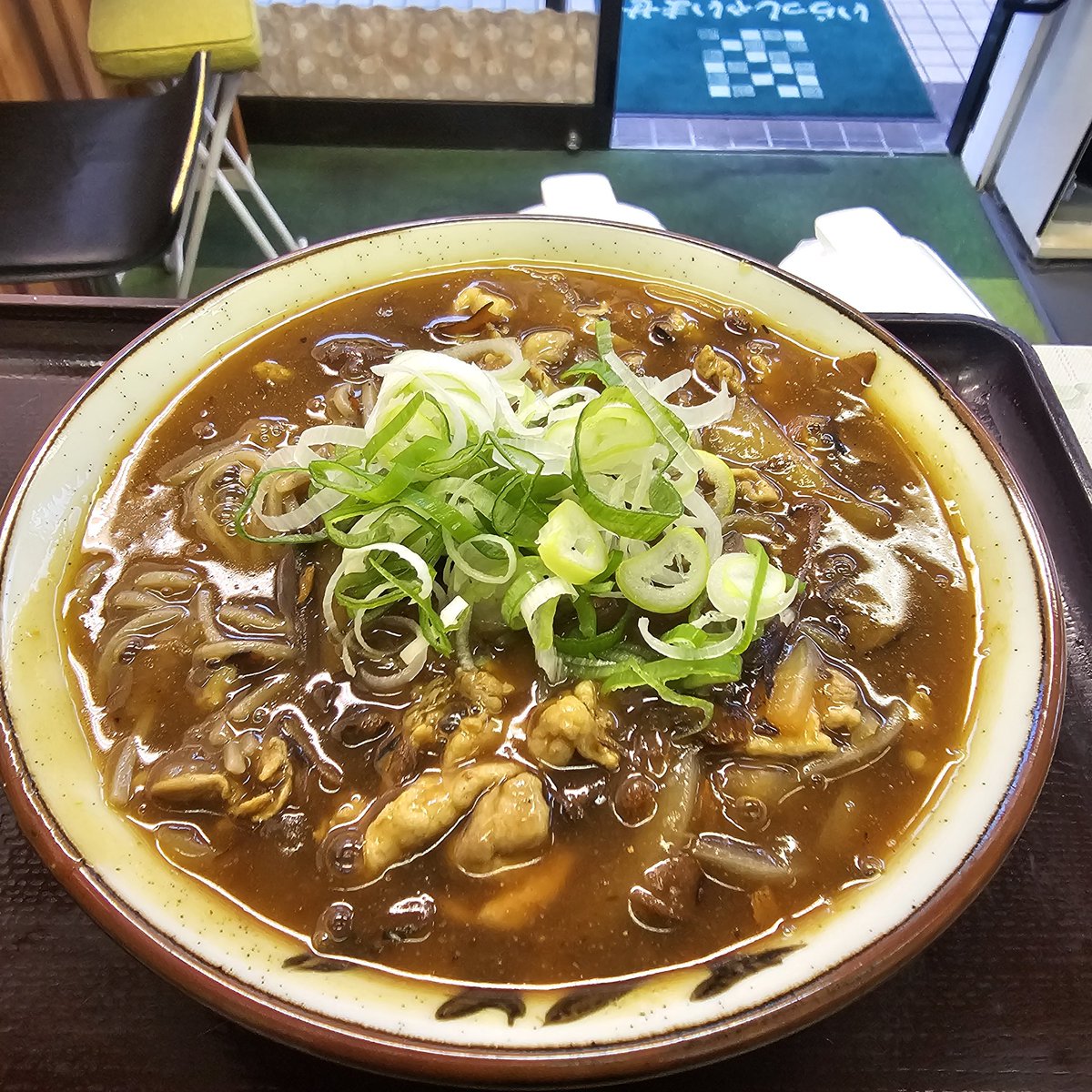 OSOBAYASANTATI's tweet image. おはようございます☀️🙋‍♂️❗
寒いよ(￣▽￣;)
日曜日
今日も元気に営業～
ご来店お待ちしております
フォロワー様今日も1日
宜しくお願いいたします(^-^)
