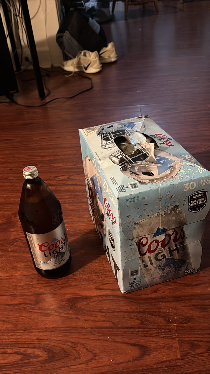 marfoby3145's tweet image. I just pulled up in that mothafuckin vroommmmmmm #theproblem