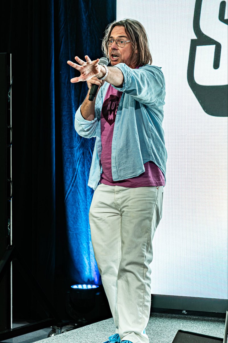 Photos from the first @officialsketchbattle SNKR event. 1 of 2

Sponsors: @nike @jumpman23 @converse @brookbanham @ford @xhibition_ @vizcom_ @plcdetroit @ccs_detroit @blackfootwearforum

#sketchbattle #sketchings #sketch #artist #art #detroit #sneakers #sneaker