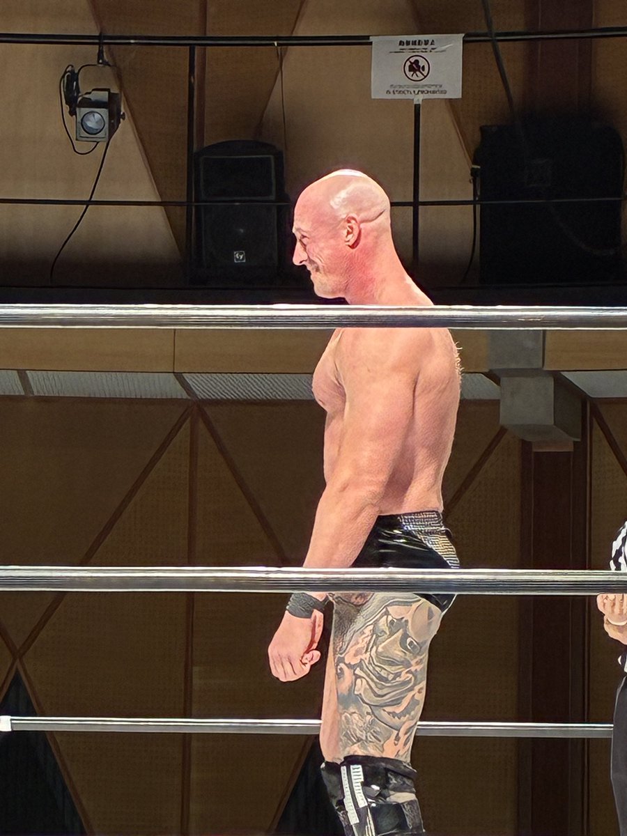 shoya6384721's tweet image. 第1試合
久しぶりに観たクリス選手
幹矢の行動に思わず笑いが！！
#pwzero1
#天下一ジュニア2025
