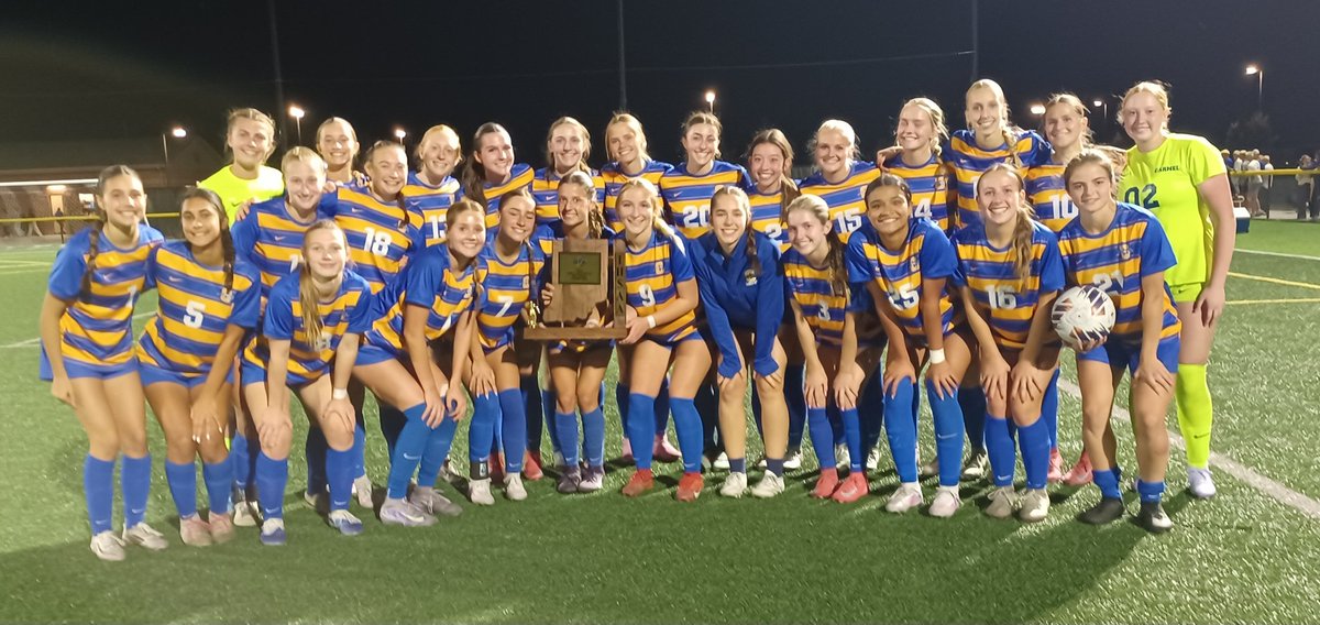 Richie_Hall's tweet photo. Sectional 9 girls soccer: Carmel 2, Westfield 1 in overtime. Bella Cueto scores the winning goal in the second OT. @carmelathletics https://t.co/zfjZckHFKd
