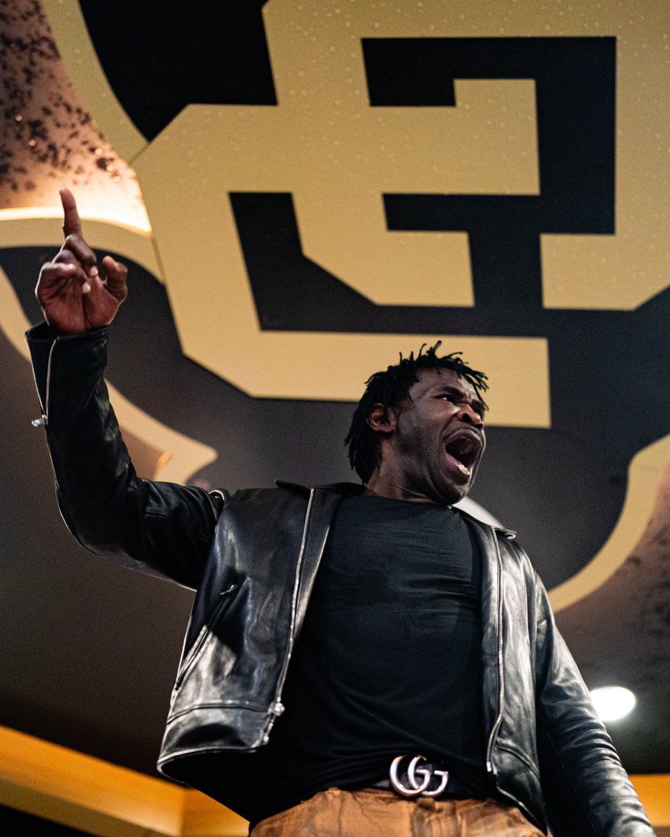 CUBuffsFootball's tweet image. I BELIEVE

@OmarionMiller19 x @MichaelIrvin88