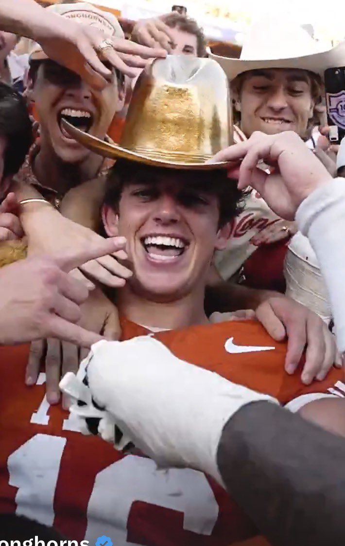 <a href="/OUFball218/">Johnny OU</a>