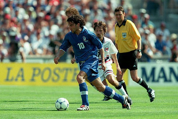JUN_SHR's tweet image. 🇳🇴ノルウェーはこのまま行くとイタリアを抑えて、28年ぶりのW杯出場となるのだけど。

その最後に出場した98年大会は、ベスト16でイタリアに負けて敗退しており、ある種のリベンジ。…