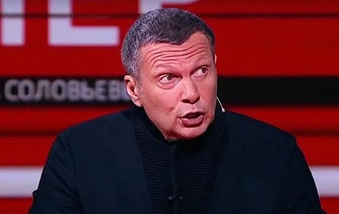 Чем больше психует и орёт это существо, брызгая слюной и угрожая всех уничтожить, значит, тем хуже у них идут дела 🤔