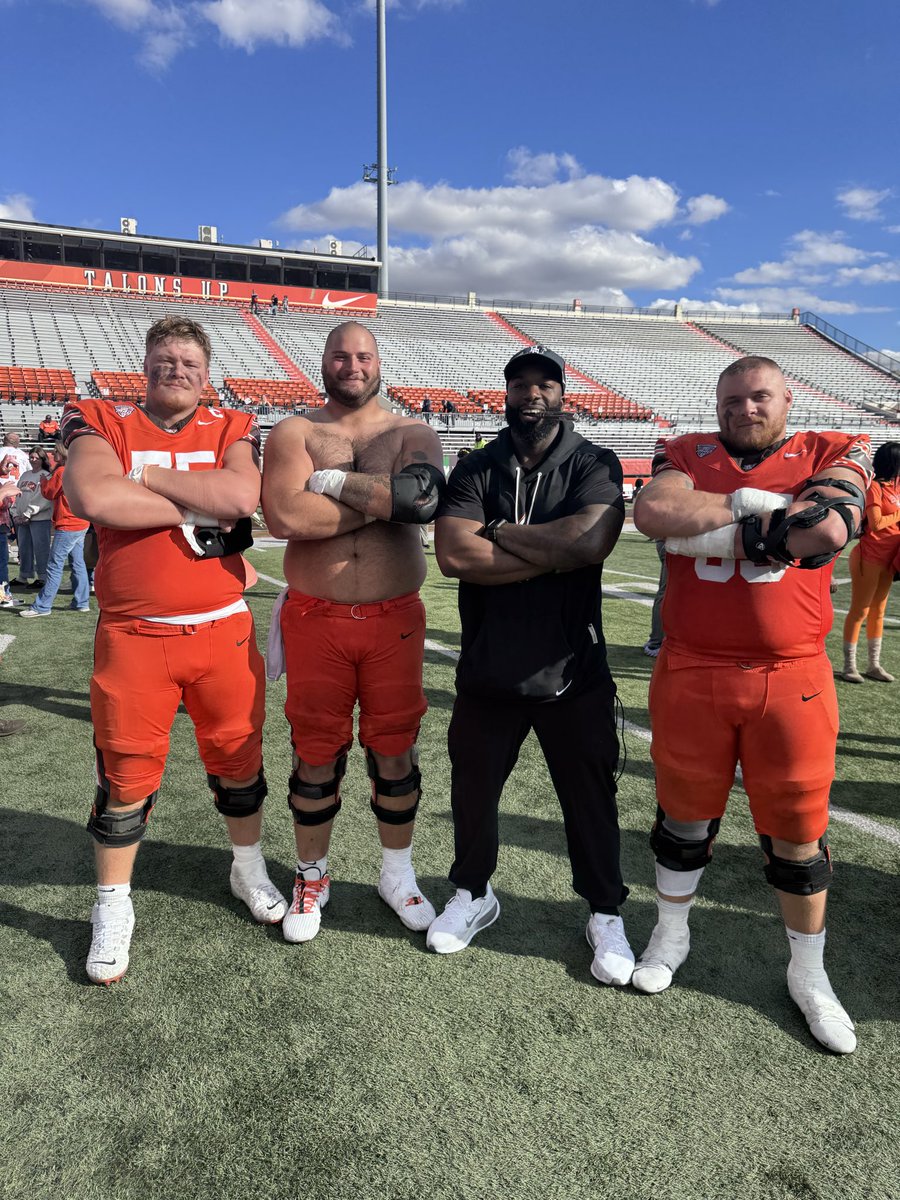 Chris Fenelon ๐ญ๐น (@chrisjfenelon) on Twitter photo Proud of these 3. They bought in from day one. They carried the torch for this culture and they believed in the process. Weโre just getting started but this is a heck of a start! #GUTS #AyZiggy Proud of these 3. They bought in from day one. They carried the torch for this culture and they believed in the process. Weโre just getting started but this is a heck of a start! #GUTS #AyZiggy