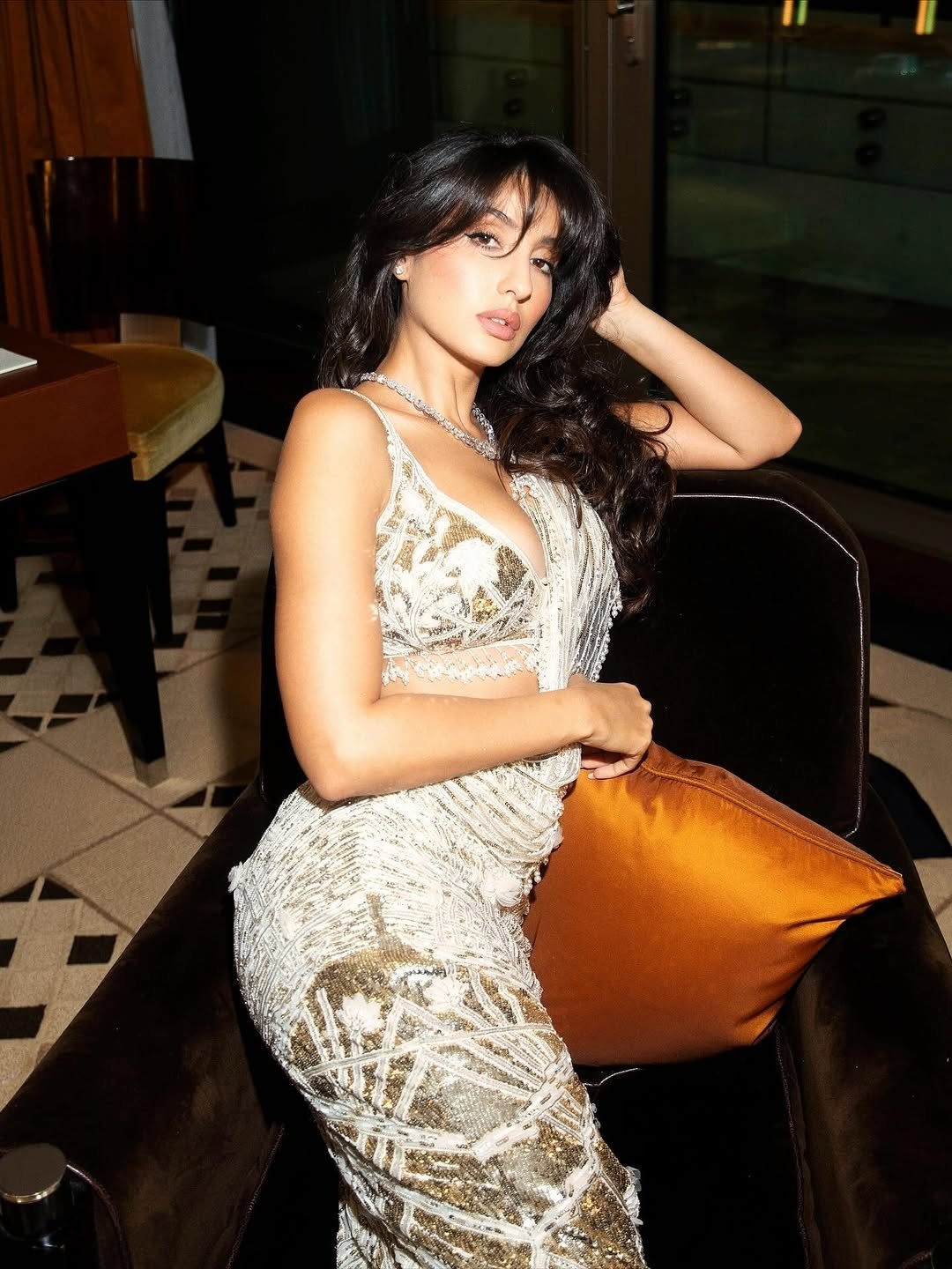 G3BSloMXoAAIBkU?format=jpg&name=large