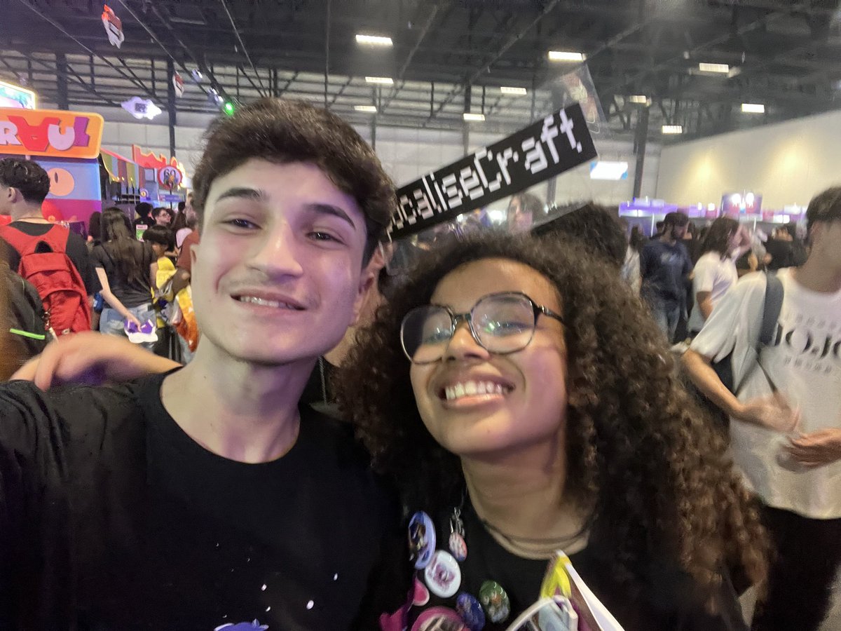Void (@voidx_02) on Twitter photo Apoca, você é um amor de pessoa, muito atenciosa e carinhosa!!! E eu amei te conhecer pessoalmente!!!Te amo!!!🫶👊💜💛 <a href="/MiniBoiDaMoonJv/">Apoca Lohikäärme</a> Apoca, você é um amor de pessoa, muito atenciosa e carinhosa!!! E eu amei te conhecer pessoalmente!!!Te amo!!!🫶👊💜💛 <a href="/MiniBoiDaMoonJv/">Apoca Lohikäärme</a>