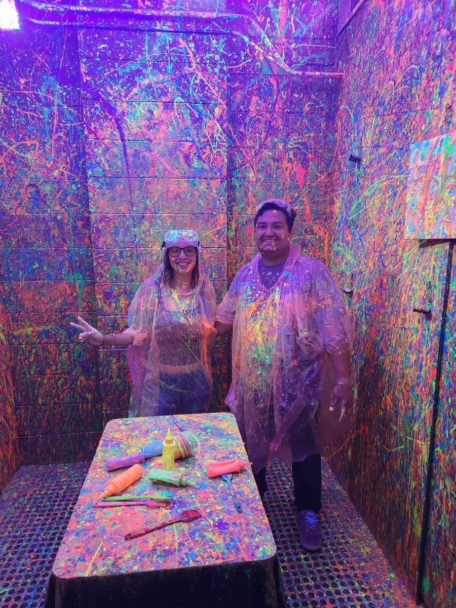 SmashNBash1's tweet image. Splatter sessions: for the artist in all of us. 🎨🌟 #ColorfulFun