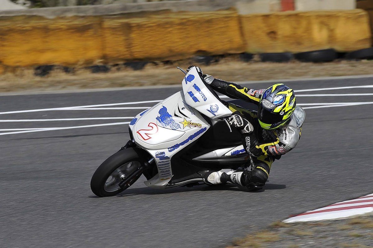 Moto Racing Base SCOOT tweet media