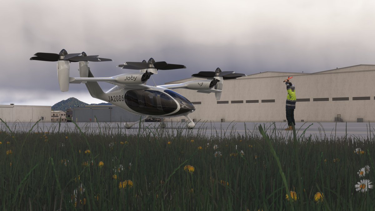 satoshi_exe_'s tweet image. トヨタ技術本部？本社？から岐阜基地へ。
思ったより早く着きました。機動飛行展示に間に合った？

MSFSでは青空も一部ありますが、リアルは曇天っぽいですね。
#MSFS2024 #FlightSimulator 
#フライトシミュレーター