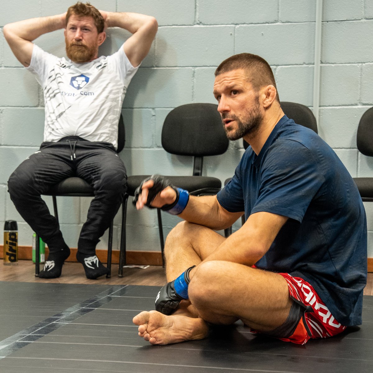 The #UFCRio is coming up soon!

<a href="/CharlesDoBronxs/">Charles 'DoBronxs' Oliveira</a> vs @Gamer_MMA 

[ LIVE NOW on the @ESPN app ]