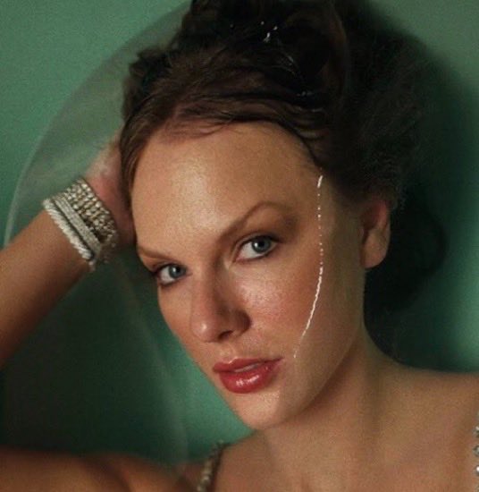 Sugar Sweet                       Ft. Kehlani