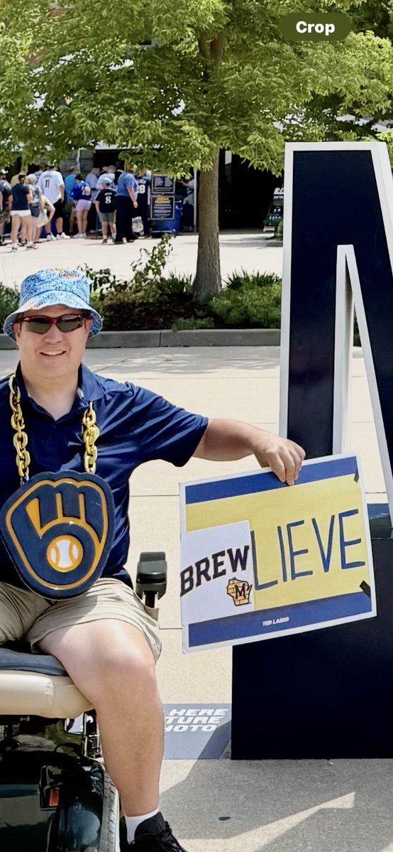 MrAngry247's tweet image. #WinItForUeck