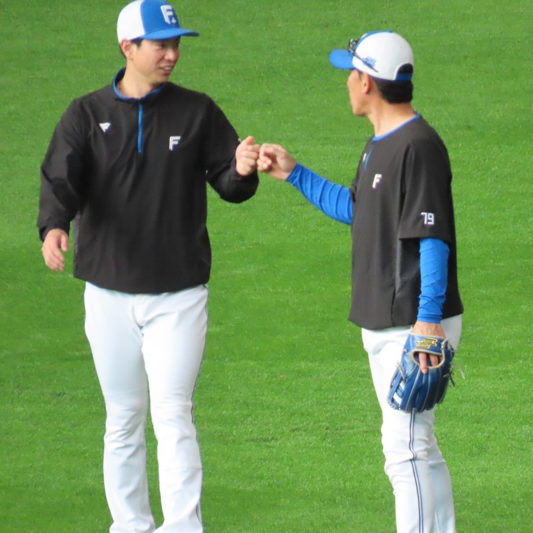 dayo_anpanman's tweet image. 2025.10.11

CS初戦、剛さんのヒット⚾️
嬉しかったーーーー！
にこにこ笑顔でかわいい仕草の剛さん
好きすぎる～♡

#ファイターズ
#松本剛
#まだ見ぬ景色をエスコンで
