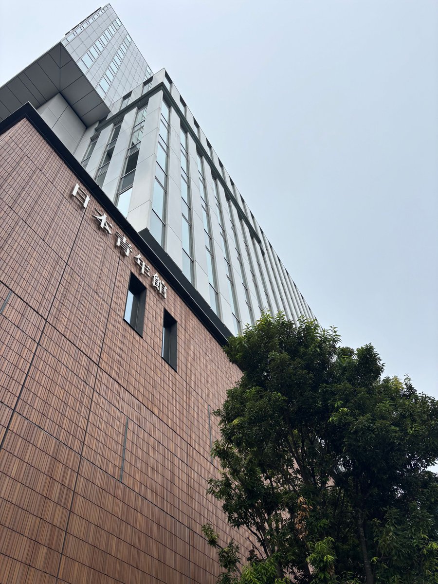 空「おっはよ～！#そあぱ の朝～！晴れて…」
望「な～～～い！けど雨回避～！」
廉「荒天の予報もあったから心配してたんですが良かったです」
守「会場にいらっしゃる皆さんは気をつけてご来場ください」
宗「配信勢にも会場の熱、届けるぜ」