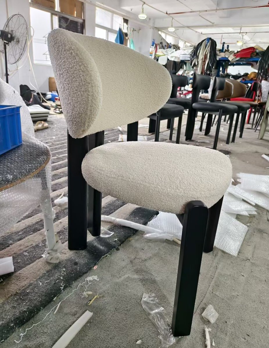 Aigo_Susan's tweet image. Daily work in factory!
We are here whenever you need.
#chair
#table 
#livingroom
#furniture
#stool
#chair
#officefurniture
#officechair
#officedesign
#catering
#restaurantdesign
#restaurantequipment
customize &amp;amp; order：
info@aigofurniture.com
Whatsapp/Tel:+86 18822253533