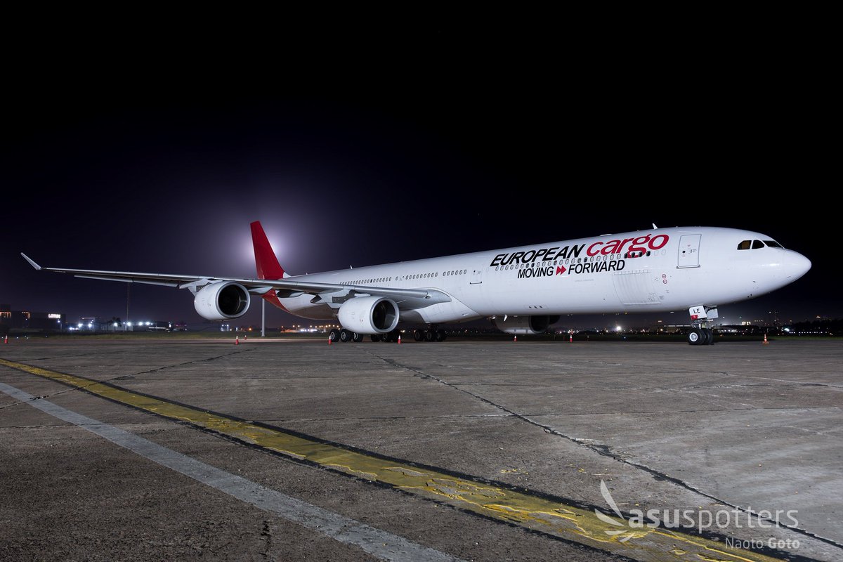 snao122's tweet photo. Ayer el Silvio Pettirossi recibió a un raro A340-600 versión carguero. La última vez que llego un A346 fue en 2016, cuando la misma aeronave pero operando para Iberia trajo a los staff para el Dakar.
#ASUspotters by @aeronauticapy & @aviacionline https://t.co/TfGos08ij5