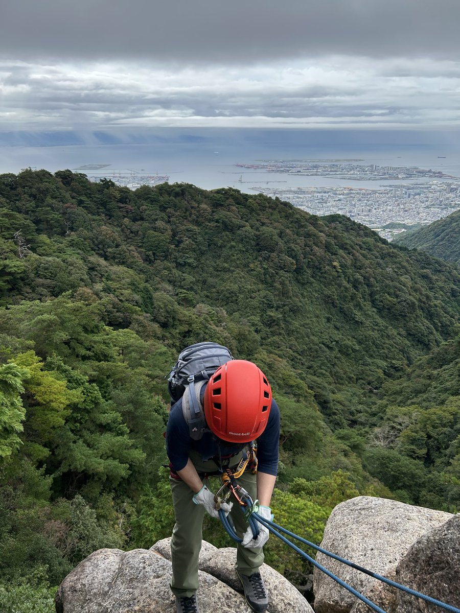 あぶさん泊まるとこどこやろ？