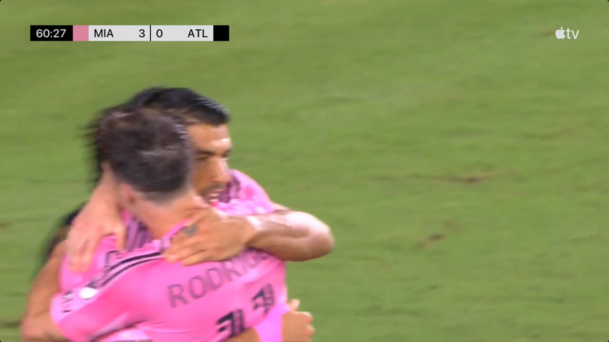 TouchlineX's tweet image. 3-0 Inter Miami.

LUIS SUAREZ GOLAZO VS. ATLANTA UNITED!!!!!!!!!!!!!!!!!!!!!!!!!!!!!!!!!! GAME OVER!!!!!!!!!!!!!!!!!!!!!!!!!!!!!!!!!!!!!
