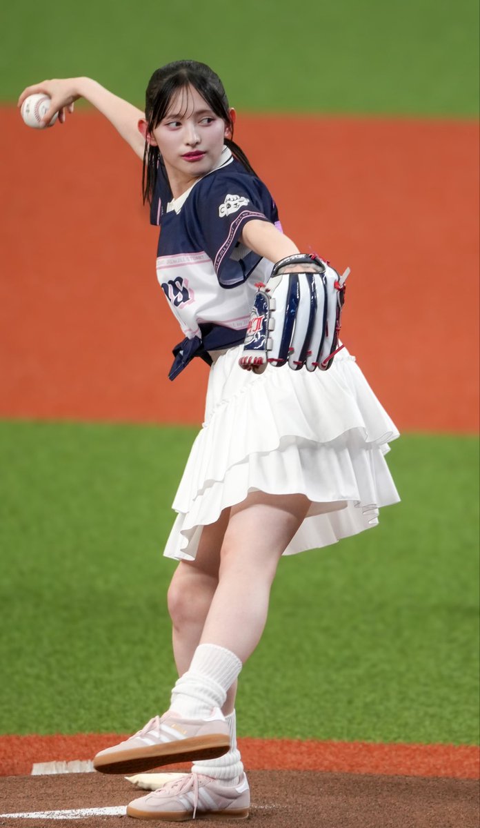sho777metal's tweet image. ピッチャー 菅田愛貴選手💛
VS
バッター 小泉遥香選手🩷
ドリームマッチ🤭見てみたい！
#超とき宣 #菅田愛貴 ちゃん #小泉遥香 ちゃん #超最強