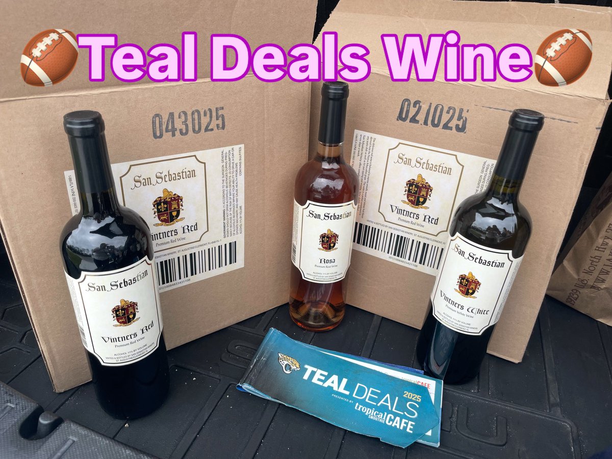 LilOther's tweet image. Cheers to @Jaguars @StAugustineWine for the Teal Deals love of wine 🏈🍷