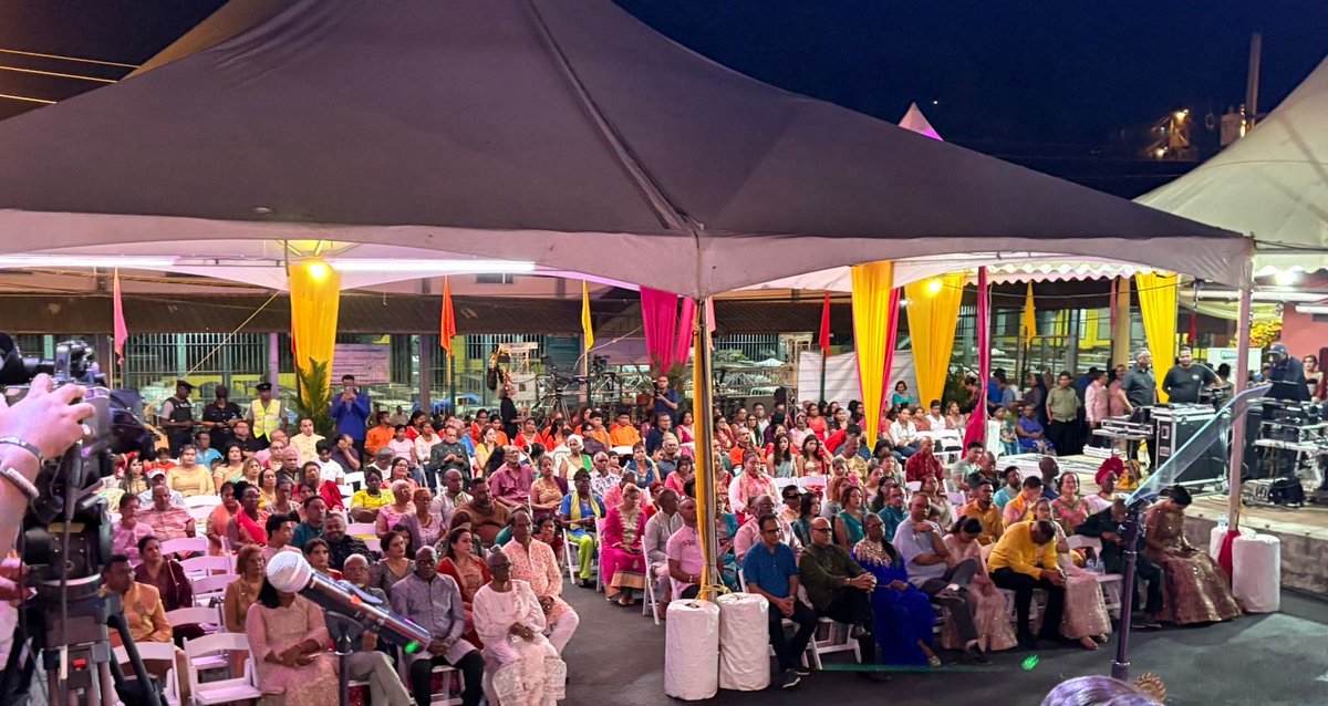High Commissioner and his family joined Hon’ble Kamla Persad-Bissessar, Prime Minister of Trinidad &amp;Tobago in Diwali Celebrations at PM’s Siparia Constituency in South Trinidad tonight ! Members of Cabinet, Parliamentarians, Diplomatic Corps and a large number of people, mainly