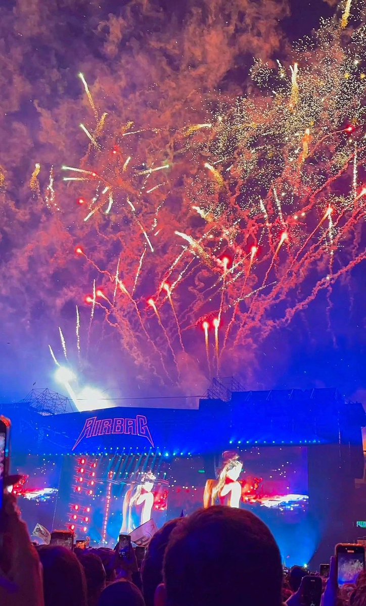 hace una semana me lloraba la vida despues de haber vivido una noche hermosisima