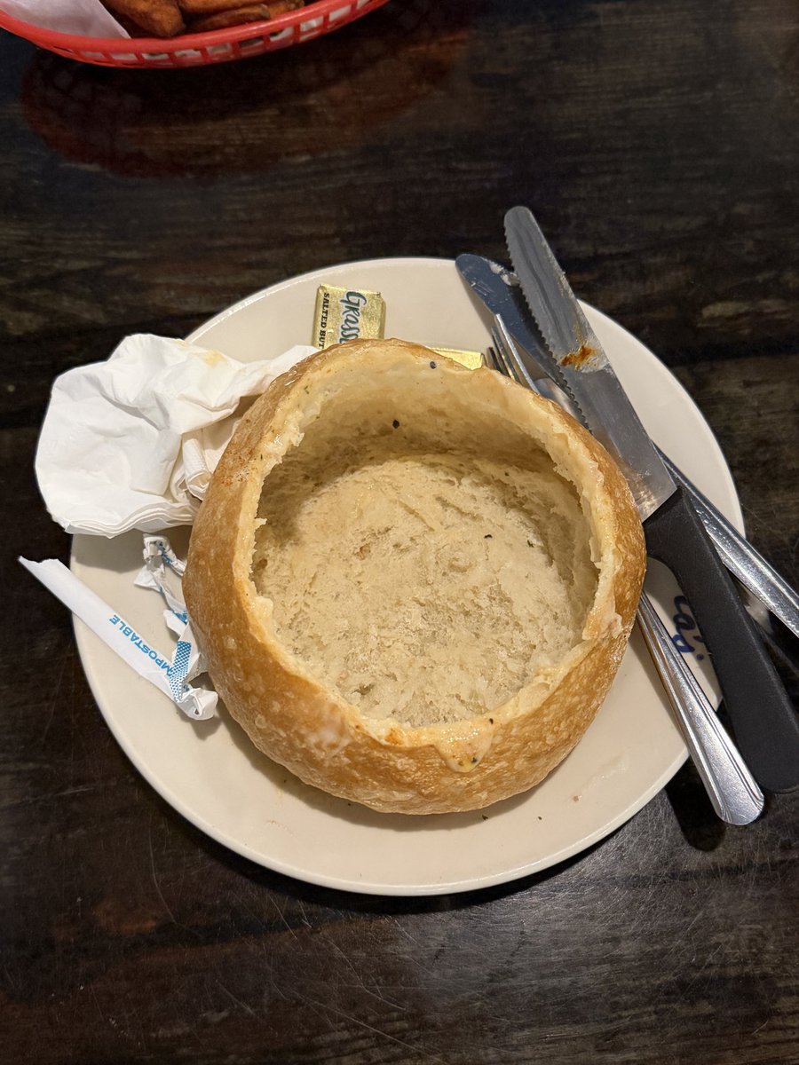 dogblessyou23's tweet image. before and after #devoured