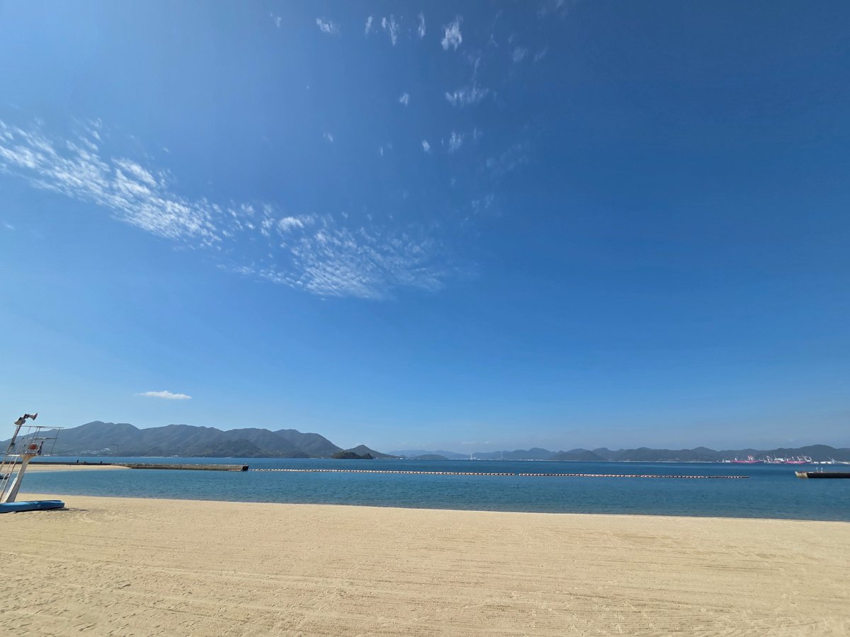 lupinthefire's tweet photo. 【しまなみ海道回顧録2】
今回行くことを決めたポイントは｢天気｣
連休初日の朝、第一候補地の週間天気が悪く、しまなみの天気が良かったから☀️
去年も直前で行き先を変更(伊豆→ビワイチ)したけど(雨男？😅)せっかくの夏休み最高のコンディションで走りたいし路面状況でのトラブルは避けたいよね https://t.co/iAlOXeddBj