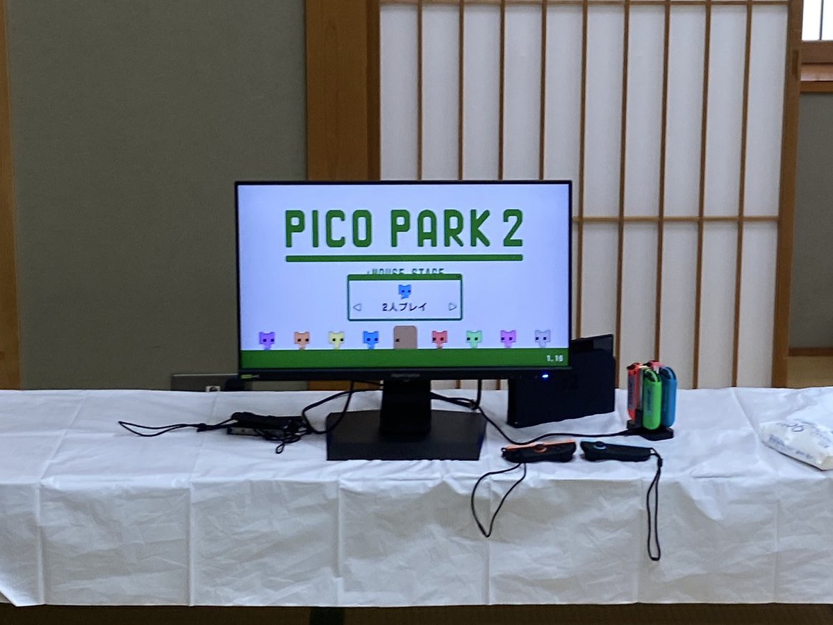 esports_fukui's tweet image. イベント盛り上がっております✨️

さくらいと🌸さんの曲を使った音ゲー厶や、PICOPARKでの協力プレイで小さなお子さんから大人まで楽しくゲームしてます🎮
 #eスポーツ #福井