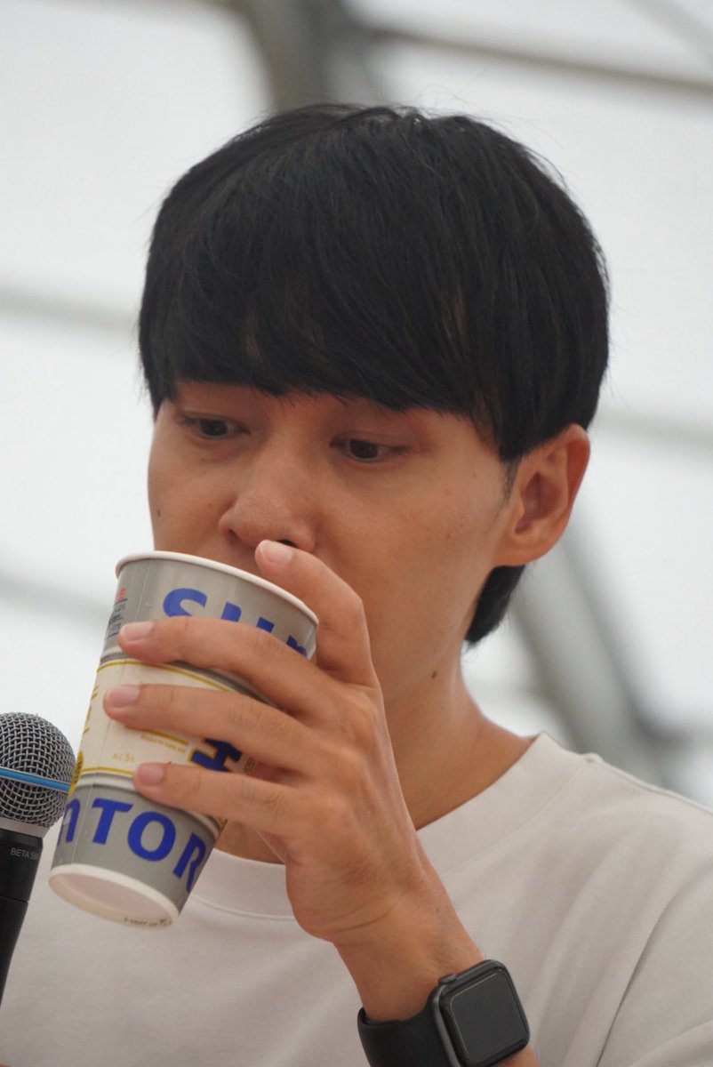 akingo48's tweet image. 2025.10.12(日)
大阪グルメEXPO2025 MATSURI LIVE
祇園櫻井さんpart5

子供に優しい櫻井さん🍛

#祇園
#櫻井健一朗
#ぎお活
#大阪グルメEXPO