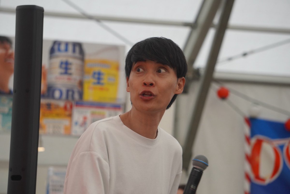 akingo48's tweet image. 2025.10.12(日)
大阪グルメEXPO2025 MATSURI LIVE
祇園櫻井さんpart5

子供に優しい櫻井さん🍛

#祇園
#櫻井健一朗
#ぎお活
#大阪グルメEXPO